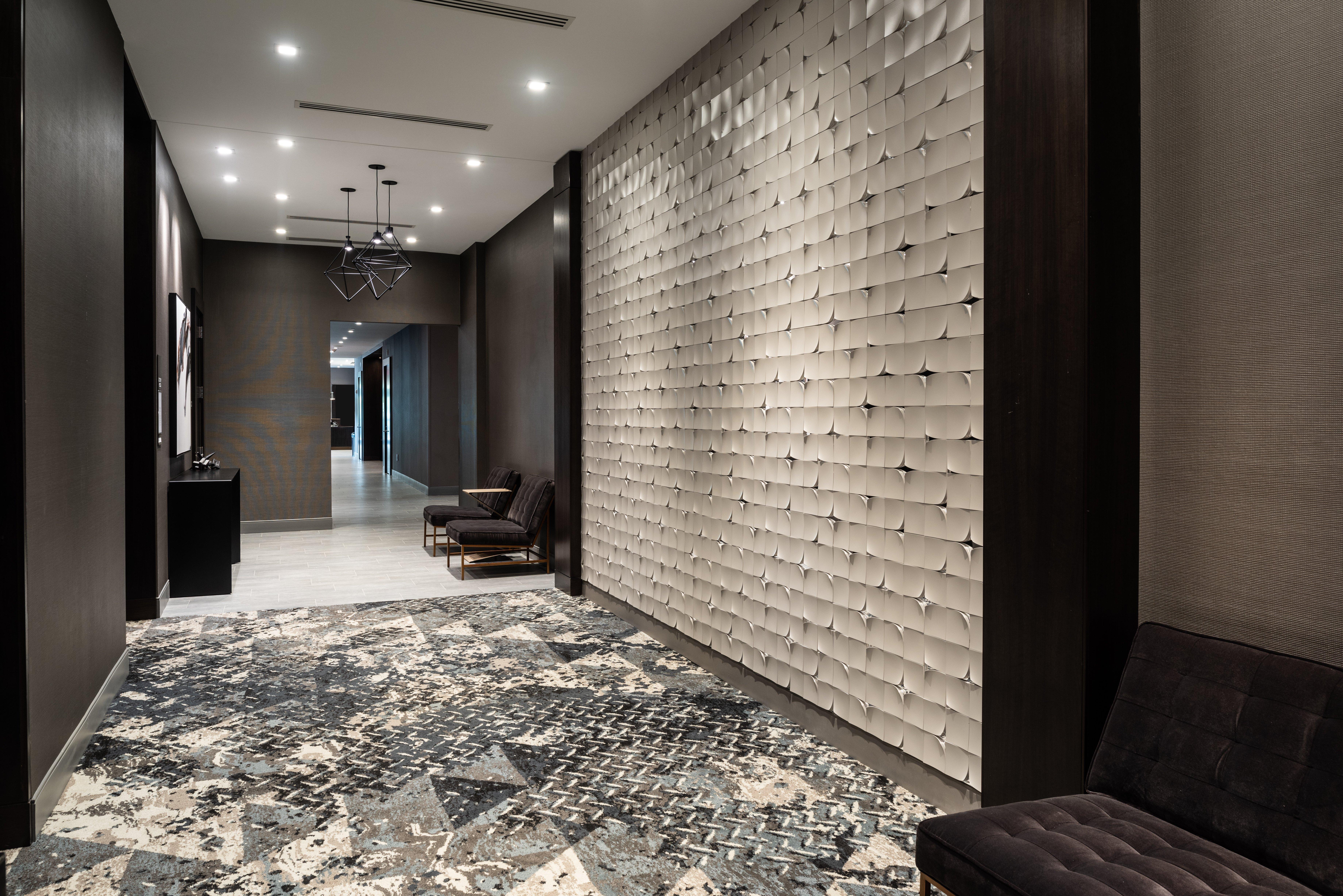 Holiday Inn Boston Logan Airport - Chelsea By Ihg Exterior foto