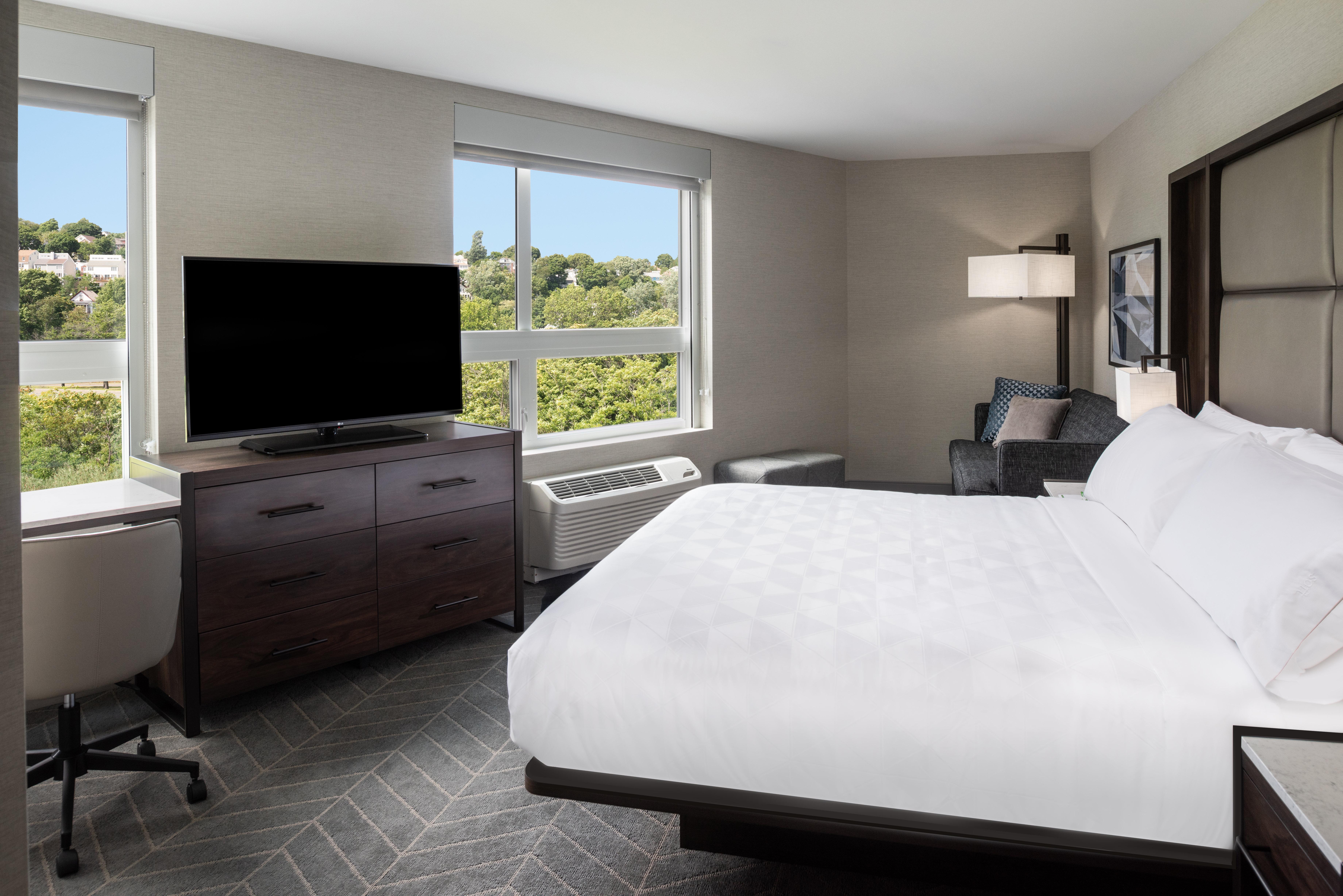 Holiday Inn Boston Logan Airport - Chelsea By Ihg Exterior foto