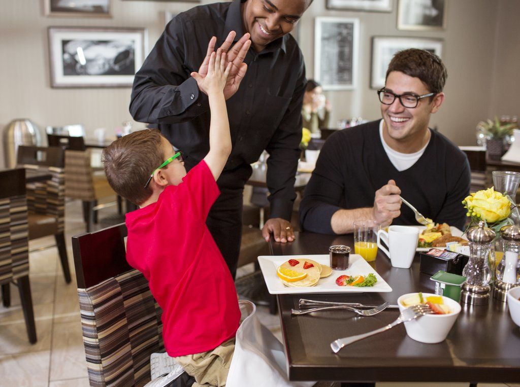 Holiday Inn Boston Logan Airport - Chelsea By Ihg Exterior foto